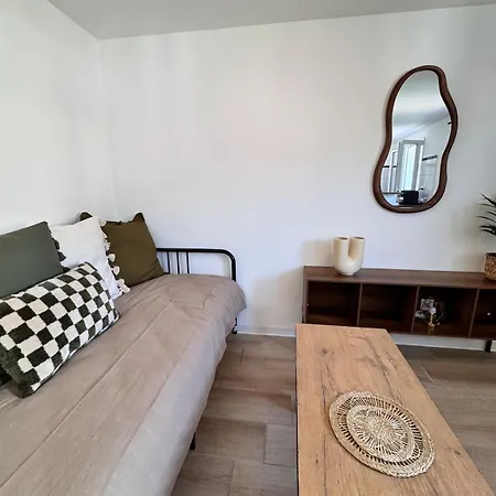 Cosy Et Calme Pres De La Gare * טולון