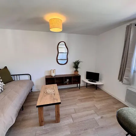 Apartment Cosy Et Calme Pres De La Gare