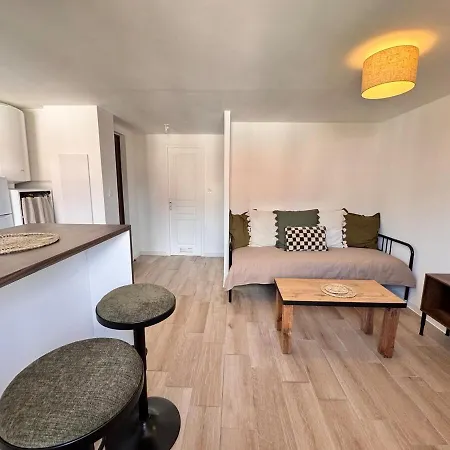 דירה Cosy Et Calme Pres De La Gare *