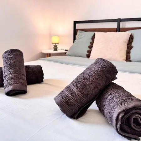 Cosy Et Calme Pres De La Gare טולון