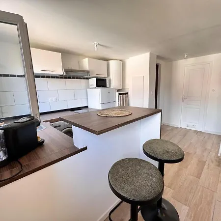 Cosy Et Calme Pres De La Gare * טולון